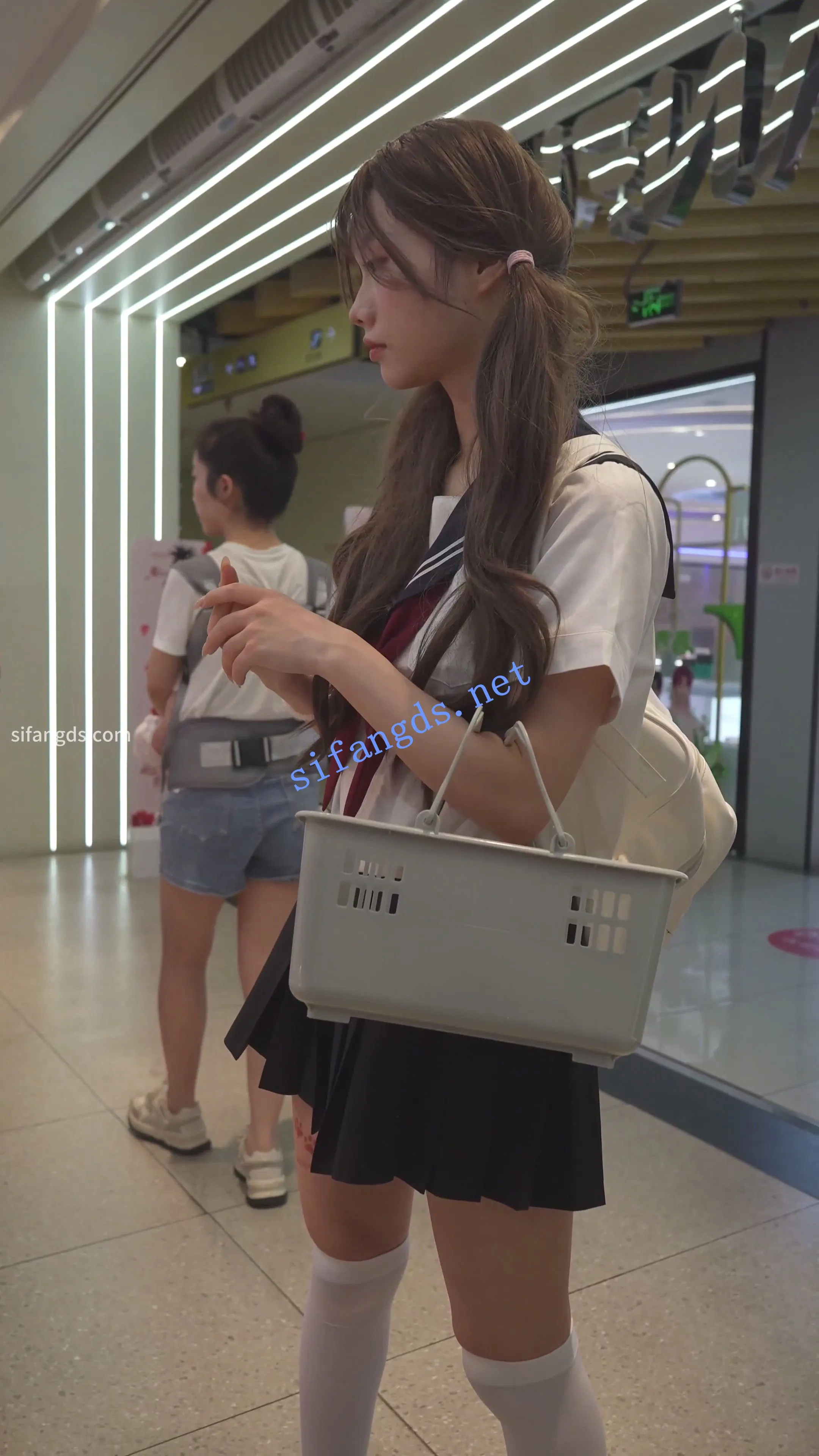 【8.13已补链】(BC-AA-555)双马尾水手服小姐姐..外纯内骚微透内毛都顶出来了